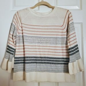Sweater with bell bottom sleeves